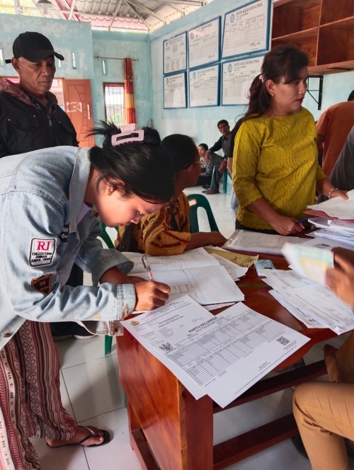 PELAYANAN ADMINISTRASI KEPENDUDUKAN DI PASAR TRADISIONAL (ONAN) Kecamatan Palipi