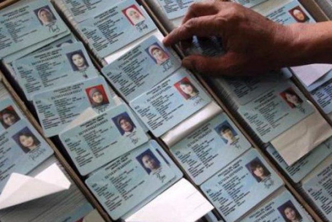 Disdukcapil Samosir Jemput Bola ke Desa-desa dan Sekolah Untuk Pengurusan KTP